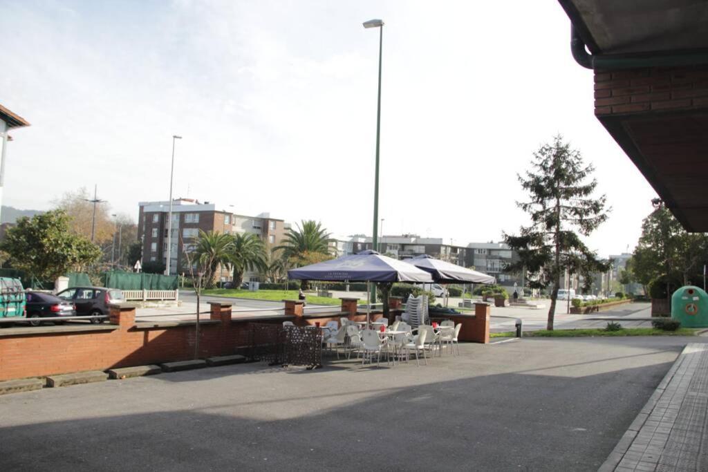 Aixerrota Apartamentos B Getxo Dış mekan fotoğraf