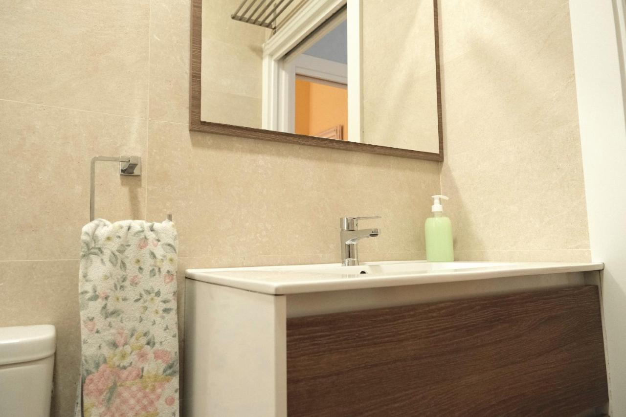 Aixerrota Apartamentos B Getxo Dış mekan fotoğraf